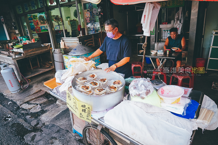 (鳳山區)早起的鳥兒才有得吃,晚來就賣光的劉碗粿 (鳳山區)早起的鳥兒才有得吃,晚來就賣光的劉碗粿