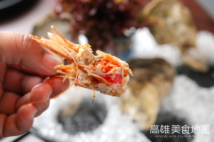 (高雄鼓山)蠔蝦先生－暖暖吃牡蠣海鮮鍋配熱炒 18種蝦15種蠔蚵滿足生熟各有所愛的海鮮胃