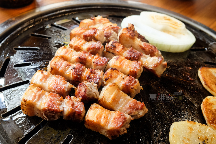 (高雄。鼓山)讚呀!正宗韓式烤肉－豬的牛的烤的嗨的，道地霸氣韓式原味烤肉揪人來嗑肉～