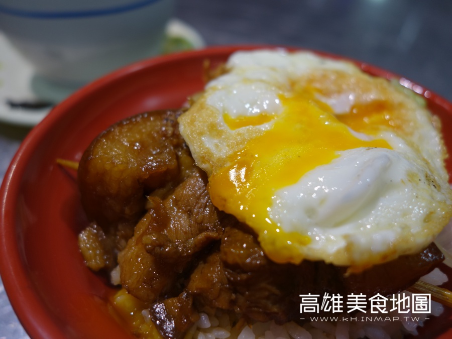 (高雄三民) 北大港原盅燉鴨湯- 腿庫飯+原盅湯品雙重美味