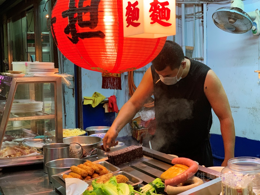 (高雄左營)無名担仔麵