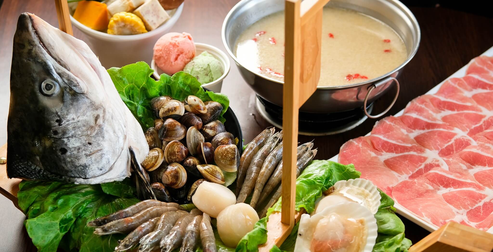 高雄仁武｜蓁品鴛鴦銅板燒肉火鍋