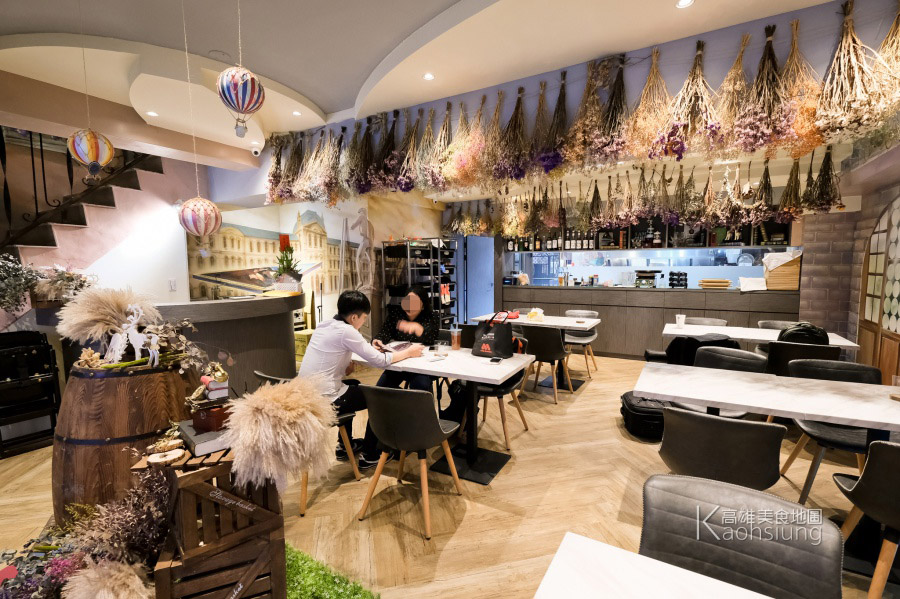 （高雄鼓山）千韻－港點領軍的複合式餐廳 3D彩繪造景裡想待多久都可以