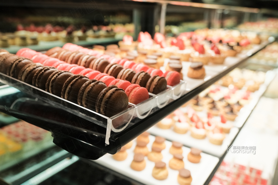 (高雄左營吃到飽)聯上大飯店˙帕里巴黎Buffet－自助餐200多種中西料理今年最潮是它 法國超級甜點特區絕對驚艷必吃