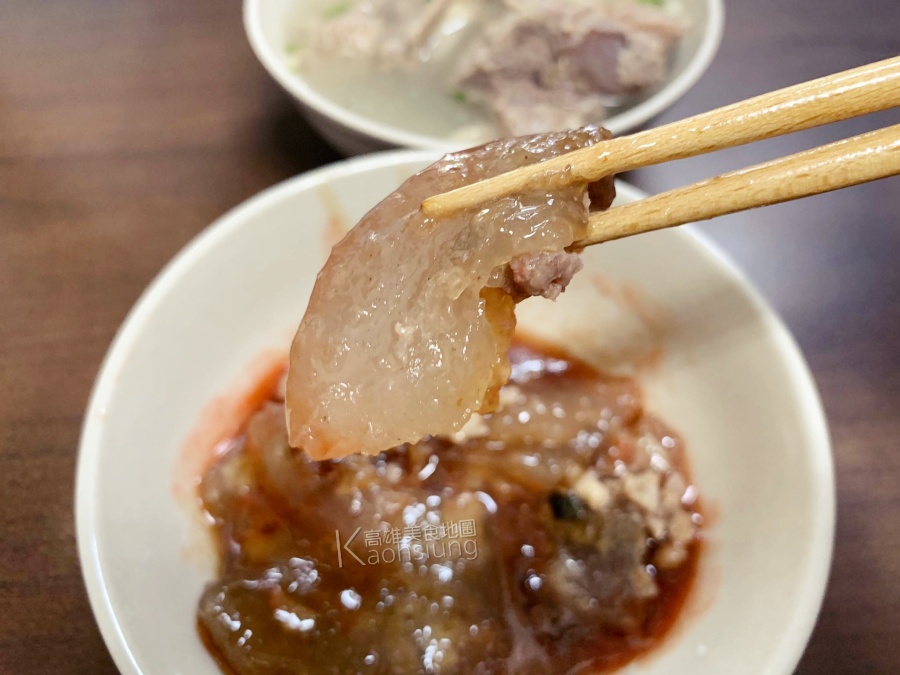 (高雄大寮)中庄煎肉圓-中庄隱藏銅板價美食，煎的恰恰肉圓和佛心骨肉湯