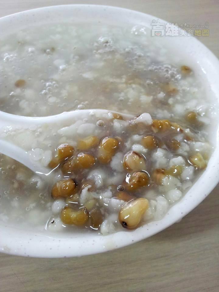 鹽埕區壽星街宜芳綠豆、薏仁、豆花...... 鹽埕區壽星街宜芳綠豆、薏仁、豆花......