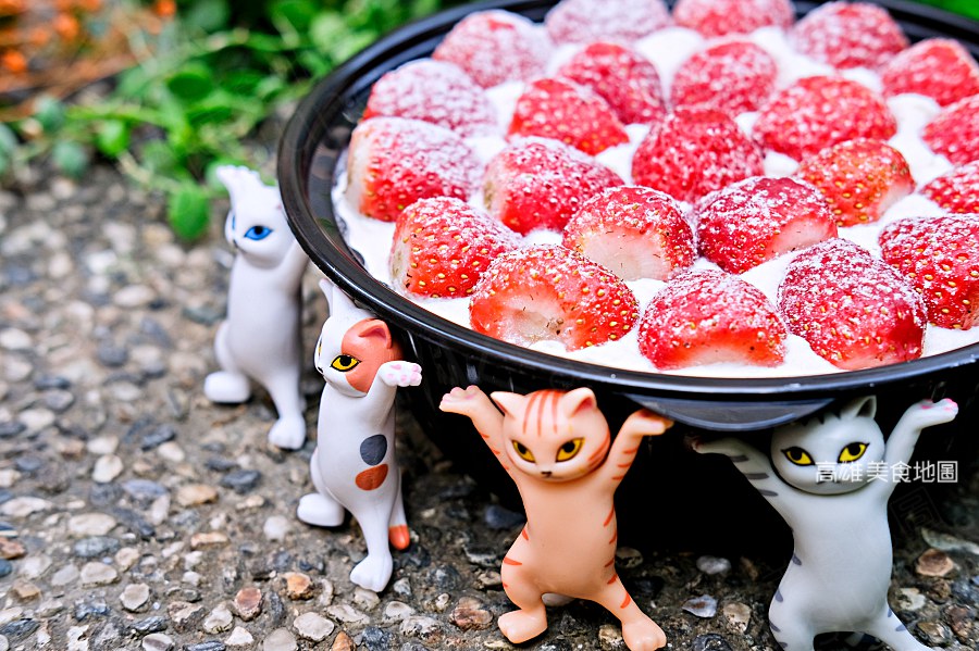 麵包花園烘焙坊(高雄前鎮) 草莓季限時開吃啦! 草莓控必收甜點這幾款 吃爆吃滿揪起來啊!