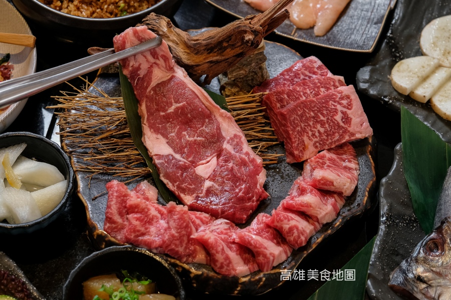 炭黔燒肉(高雄岡山)這次換你來岡山！新開幕精品級日式燒肉，冷藏熟成牛、日式料理各式好肉一次滿足
