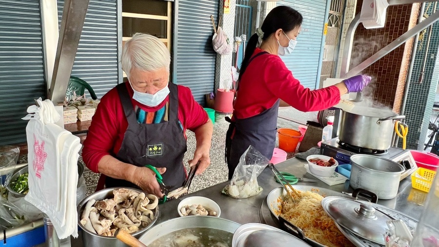 阿嬤豬血湯(高雄三民)