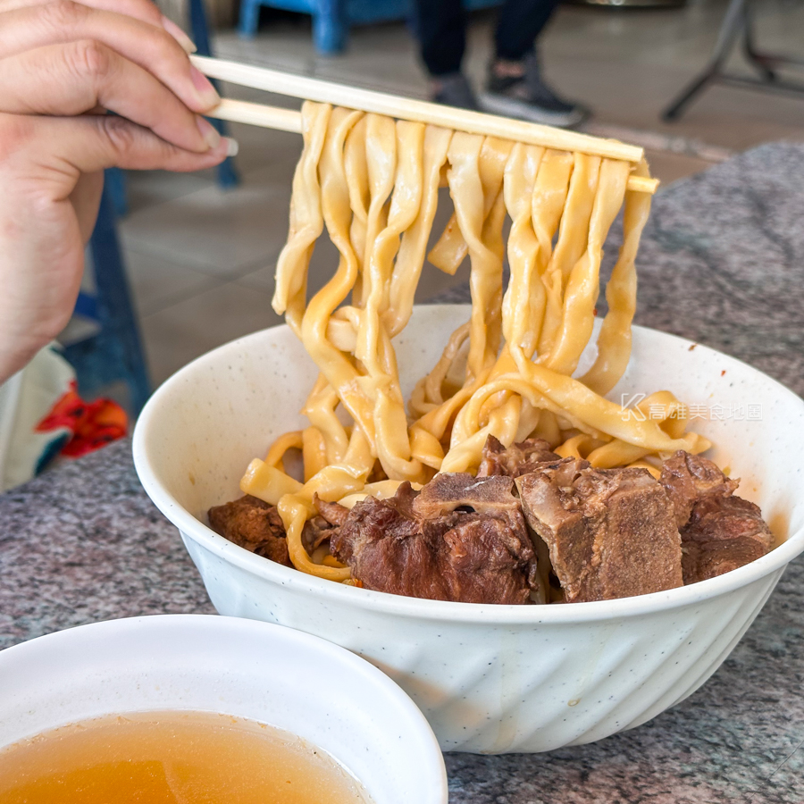 吉園排骨拉麵(高雄前金)