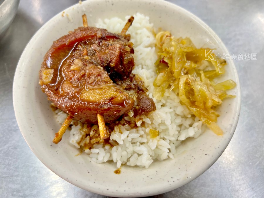 成男生碗粿肉粽店(高雄苓雅)