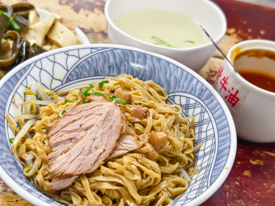 『高雄。鳳山』阿貞麵店