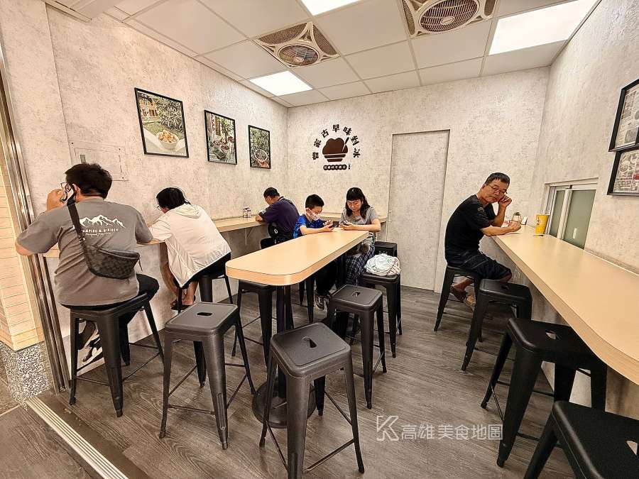 曾家古早味剉冰(高雄鹽埕)鹽埕超過一甲子在地老店,黑糖香與招牌包心粉圓征服高雄人的味蕾 曾家古早味剉冰(高雄鹽埕)