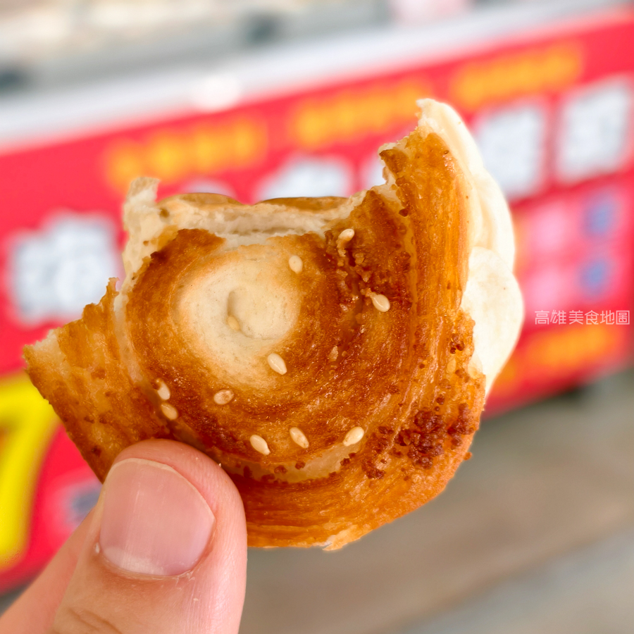 「高雄.鳳山區」正宗上海脆皮烤饅頭-鳳山青年路二段的超平價烤饅頭,一吃直接回頭再買一盒! 正宗上海脆皮烤饅頭