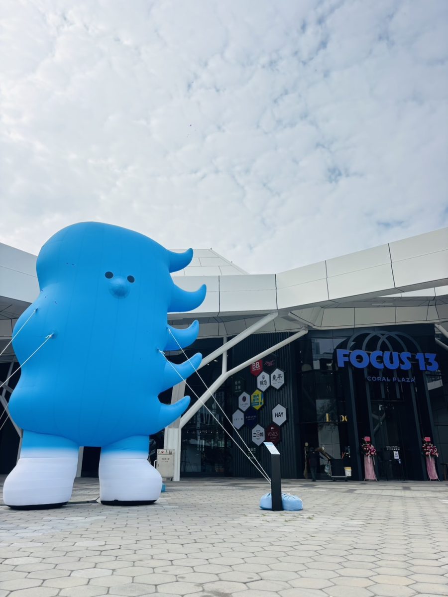高雄最美海景商場開了!「FOCUS 13 珊瑚廣場」試營運懶人包:集結40家品牌、6米浪子氣偶必拍,港灣最 Chill 懶人包 高雄版林百貨FOCUS 13 珊瑚廣場