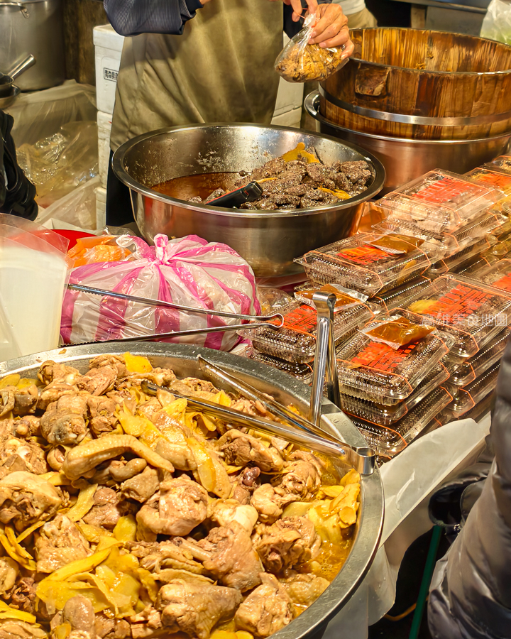 英明市場 滿月油飯