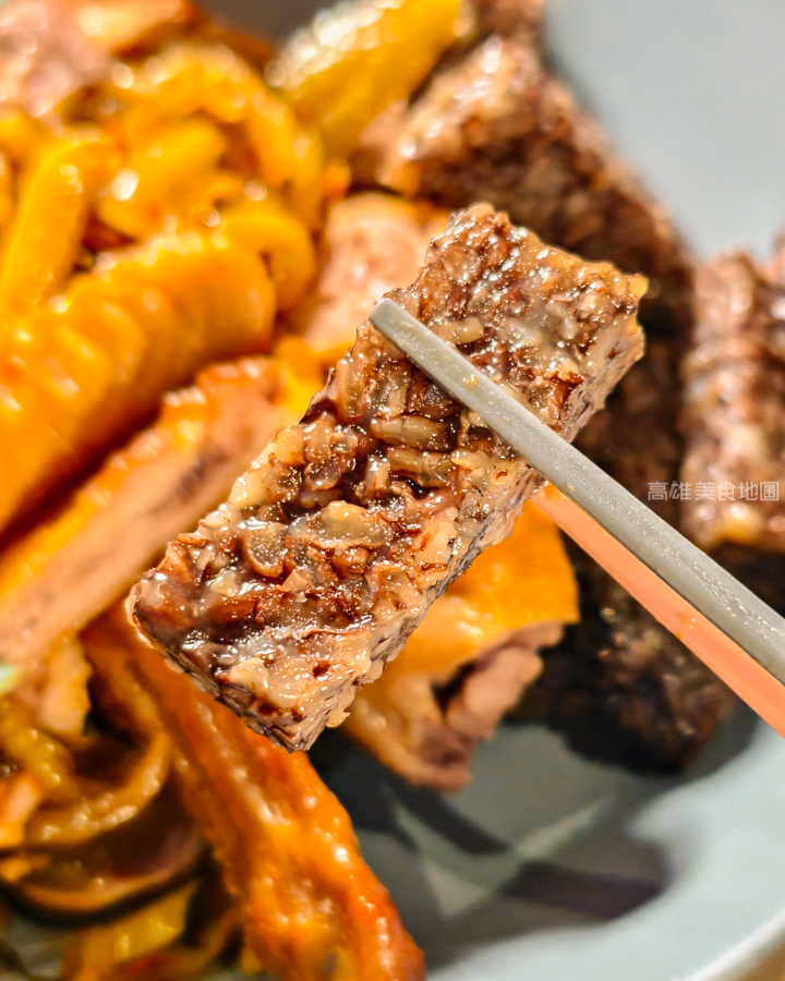 英明市場 莉姐煙燻滷味