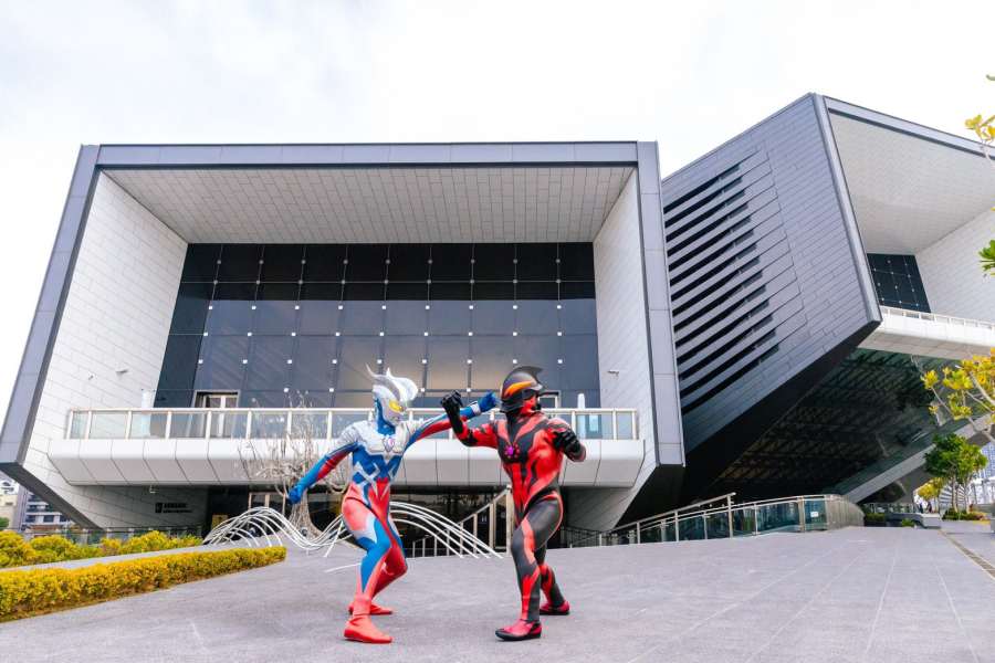 (高雄生活) 「超人力霸王」首次以大型水上氣膜降臨港都