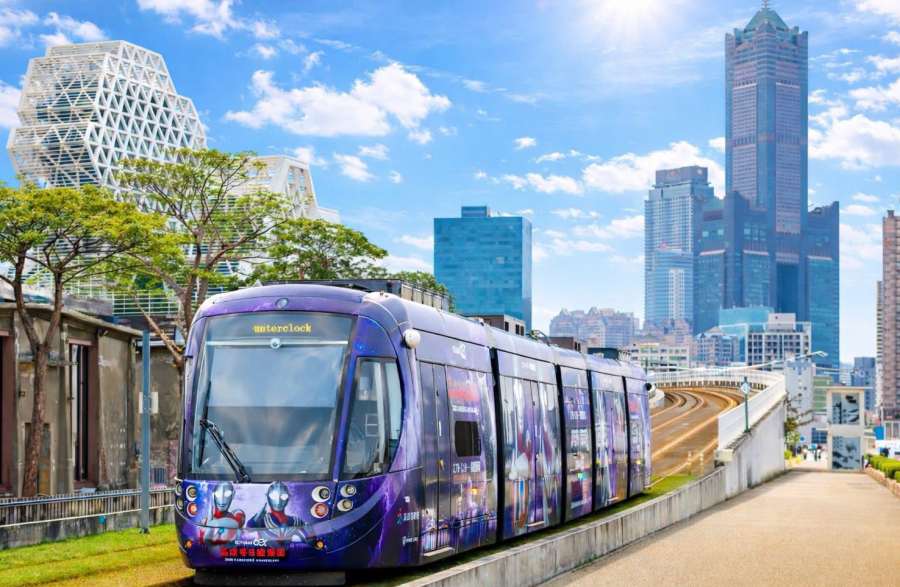 (高雄生活) 超人力霸王主題運具全城出動 打造港都冬日觀光盛典 (高雄生活) 超人力霸王主題運具全城出動