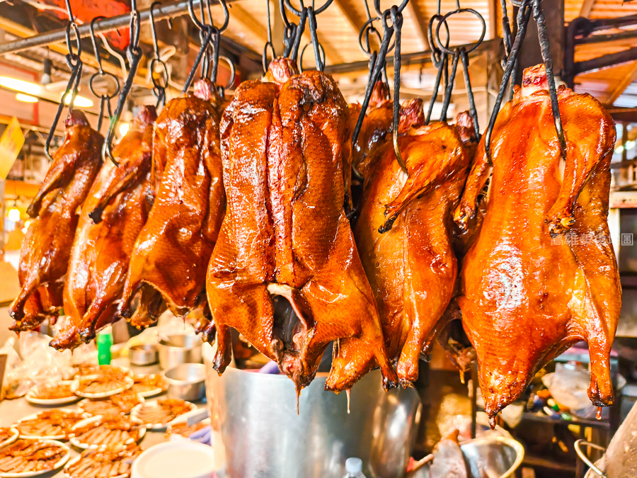 英明市場烤鴨(高雄苓雅)