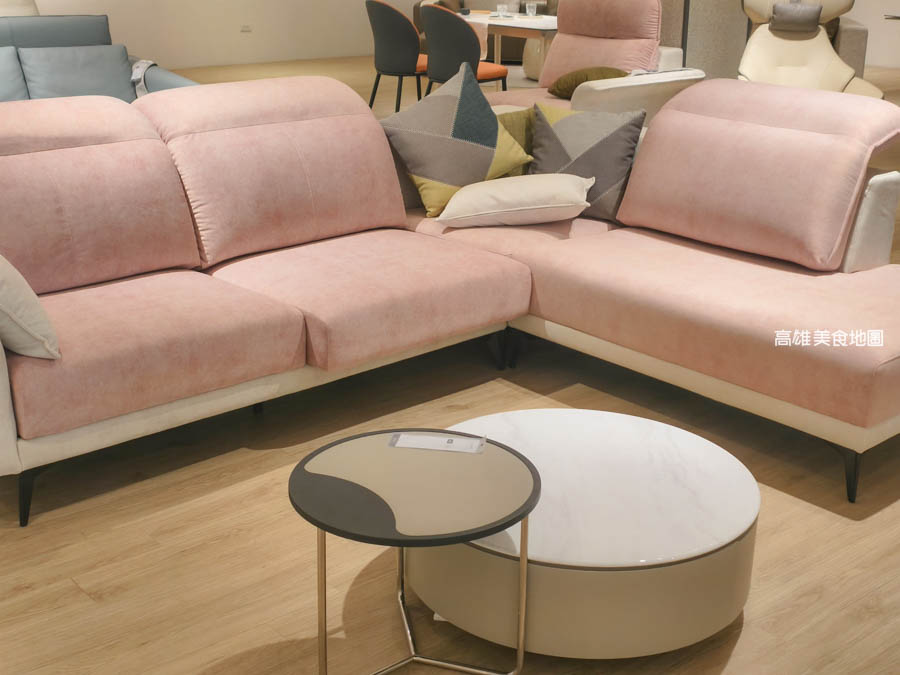 所丘家居 (高雄˙台南)—心之所向 沙發就是全家最Chill的地方 台灣製造本土品牌 匠心工藝成就客製化美學與品味 所丘家居 (高雄˙台南)