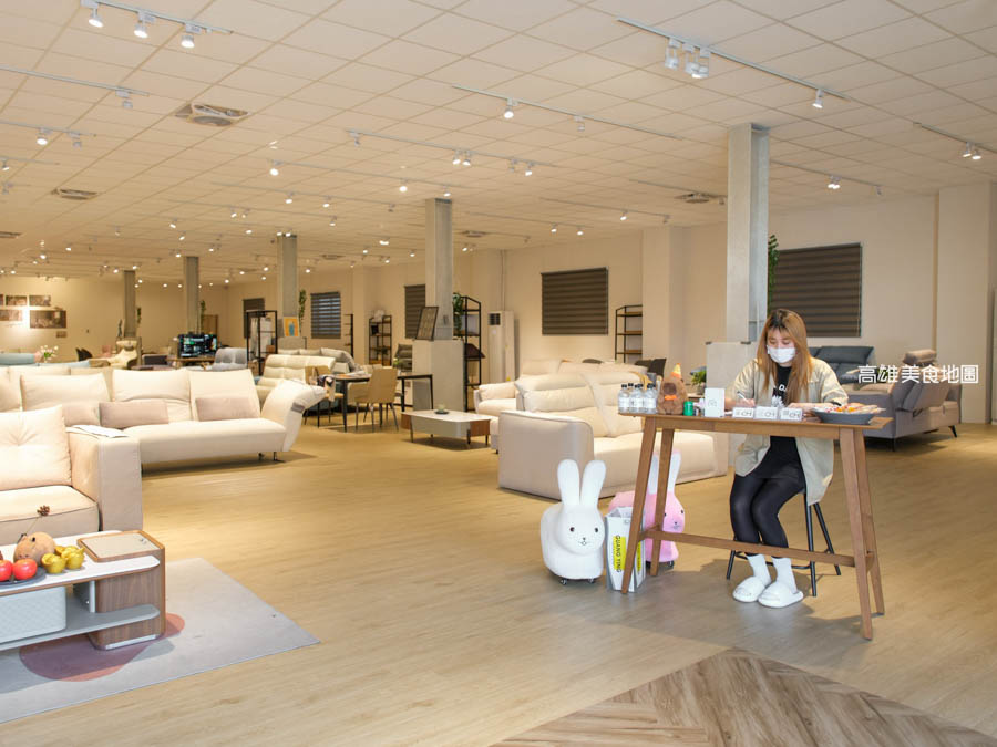 所丘家居 (高雄˙台南)-高雄沙發訂作、工作直營