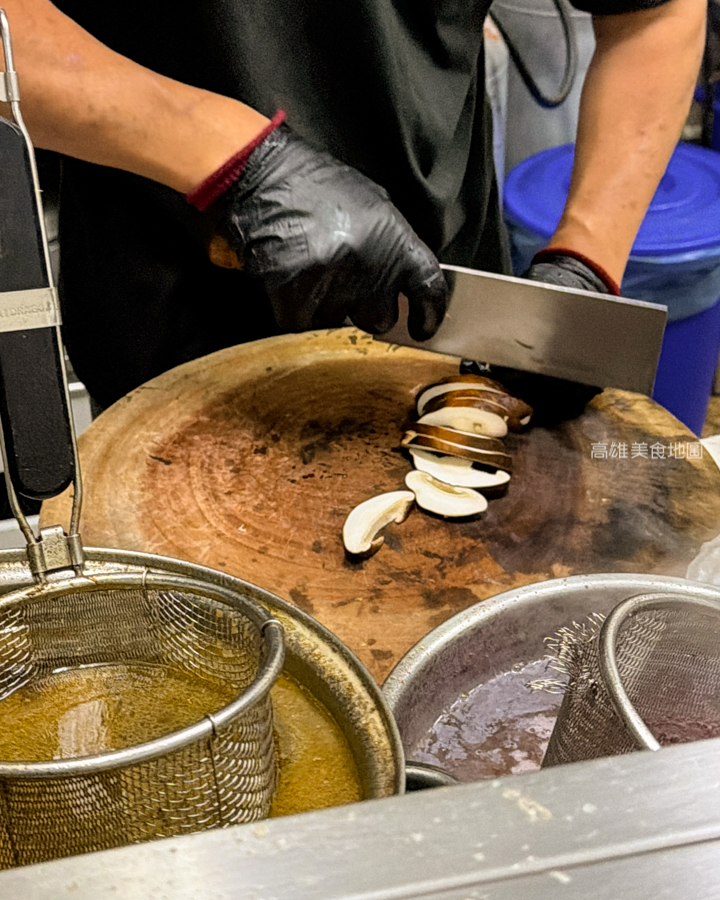 「高雄。鼓山」這家陽春麵-裕誠路