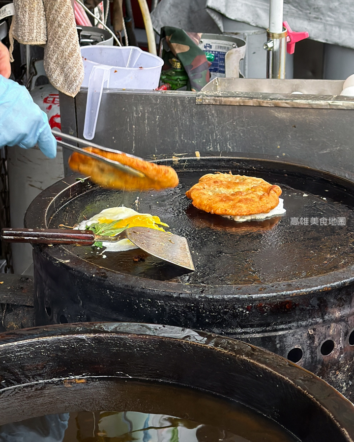 「高雄。左營區」鄭記蔥肉餅