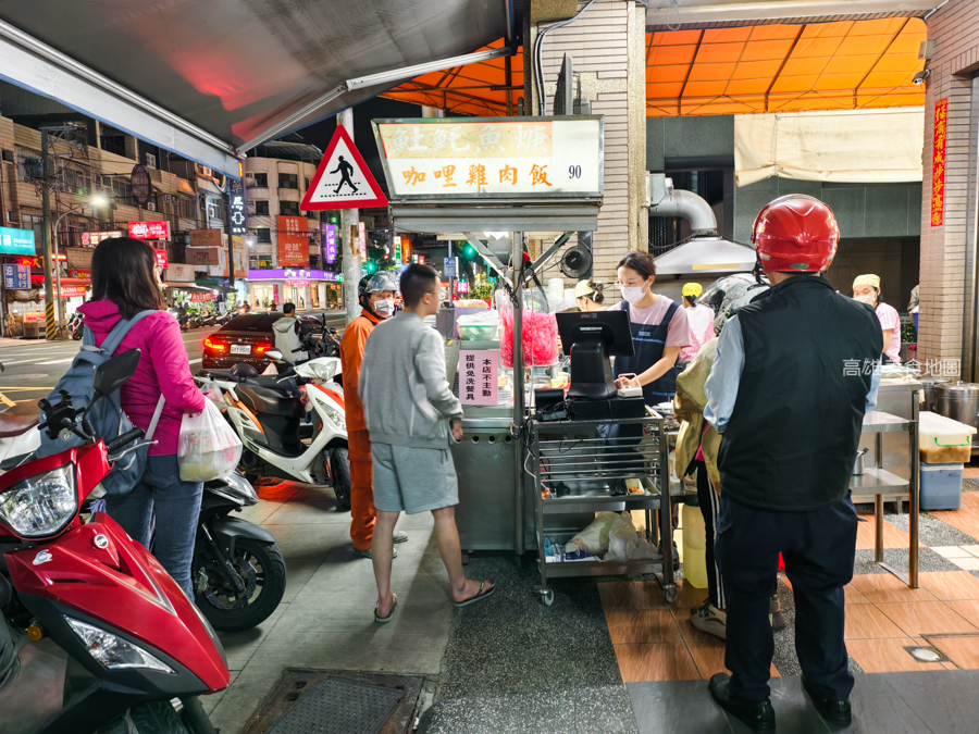 小港三伯仔土魠魚羹|開門就排隊的高雄 30 年以上老店,魚塊超酥超飽滿! 高雄小港漢民路-三伯仔土魠魚羹
