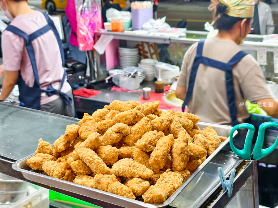 小港三伯仔土魠魚羹|開門就排隊的高雄 30 年以上老店,魚塊超酥超飽滿! 高雄小港漢民路-三伯仔土魠魚羹