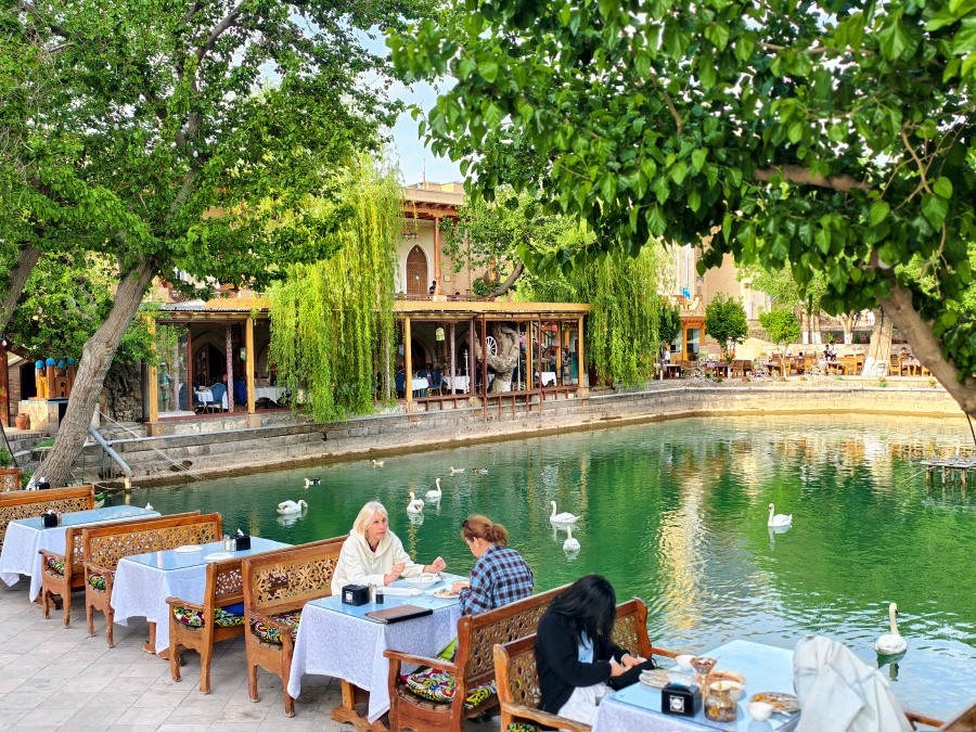 【烏茲別克旅遊跟團】烏茲別克旅遊行程自由行規劃攻略：當地旅行社推薦，讓你無腦旅遊烏茲別克