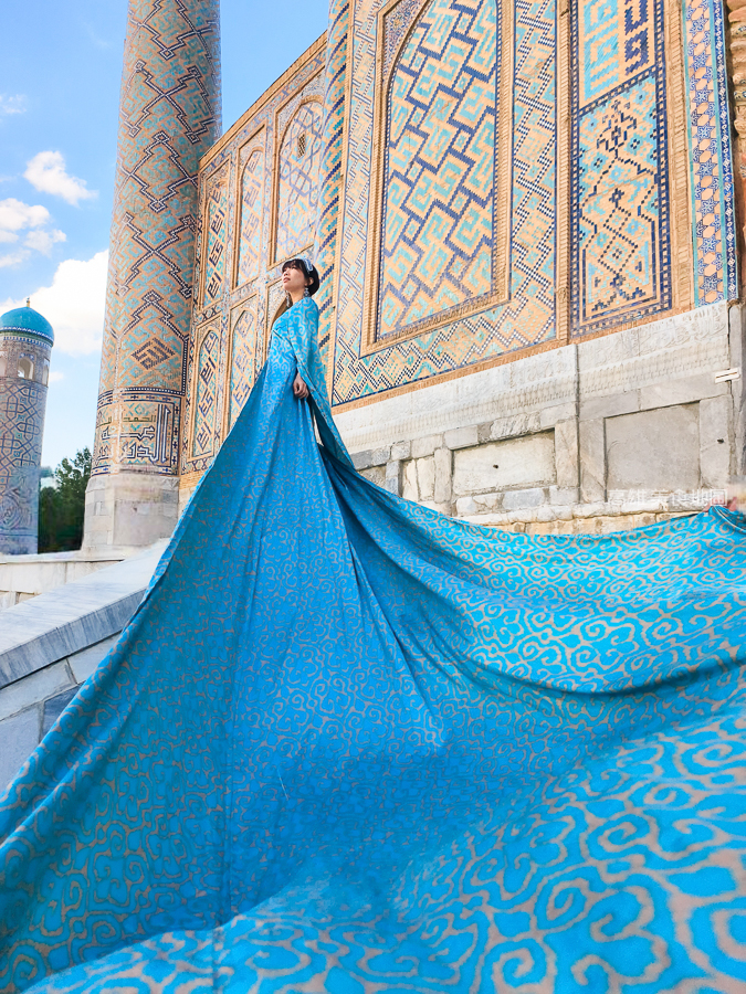烏茲別克跟團怎麼玩？撒馬爾罕一日遊：雷吉斯坦廣場夜景、最美藍色走廊全攻略