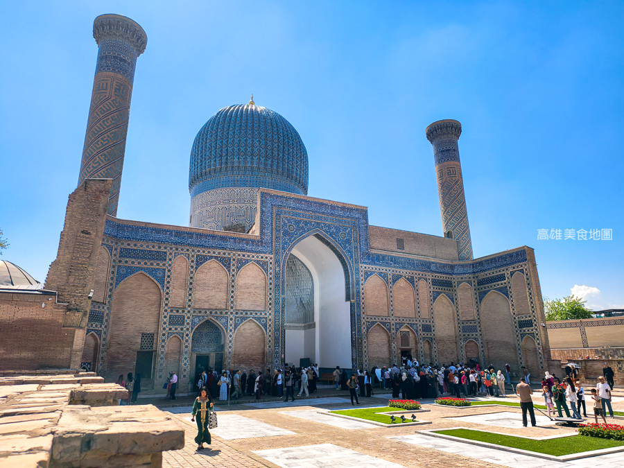 烏茲別克跟團怎麼玩？撒馬爾罕一日遊：雷吉斯坦廣場夜景、最美藍色走廊全攻略
