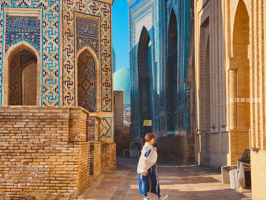 烏茲別克跟團怎麼玩？撒馬爾罕一日遊：雷吉斯坦廣場夜景、最美藍色走廊全攻略