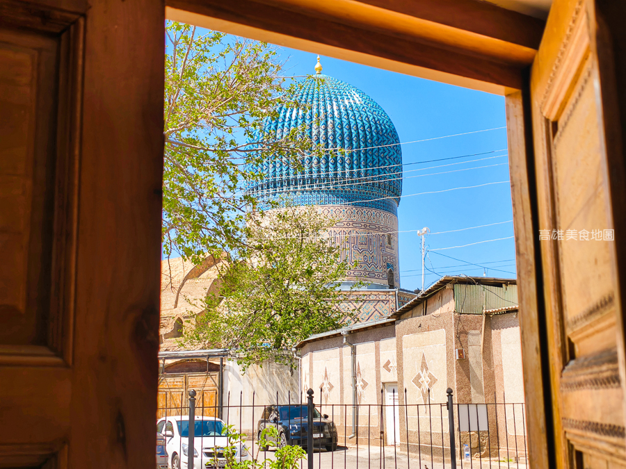 烏茲別克跟團怎麼玩？撒馬爾罕一日遊：雷吉斯坦廣場夜景、最美藍色走廊全攻略