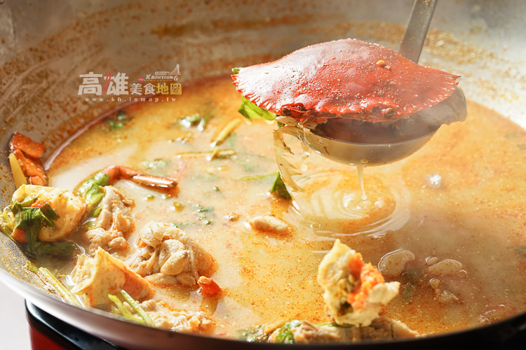 黃師父雞煲蟹|高雄火鍋餐廳推薦 黃師父雞煲蟹|高雄火鍋餐廳推薦